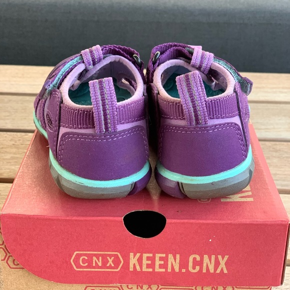 KEEN SEACAMP II CNX unisex KIDS/Toddler 10 - Majesty/Tibetan Stone  *LIKE NEW* - Picture 5 of 7